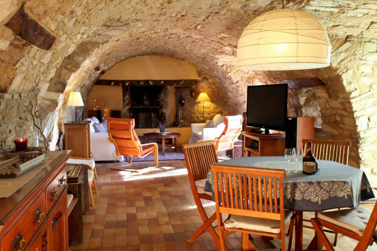 Вілла La Colle En Provence Main House Sigonce Екстер'єр фото